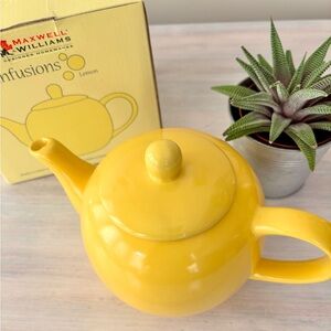 NWT Maxwell & Williams Infusions Ceramic Lemon Teapot With Infuser